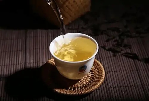 答應(yīng)我 晚飯后喝一杯普洱茶好嗎？