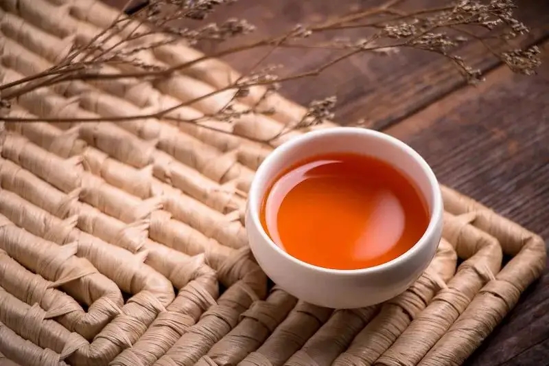 喝普洱茶時的“舌底鳴泉”是什么體驗？