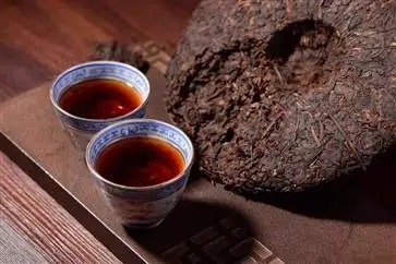 苦、澀味絕不是古樹(shù)普洱的霸氣，那也叫懂普洱茶，別逗了！