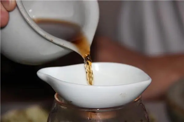 學會這4招，快速判斷出普洱茶年份！