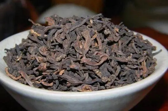 喝普洱，中期茶綜合性價(jià)比高